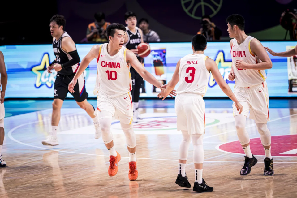 高诗岩, 来的裁判能, 我们限制对