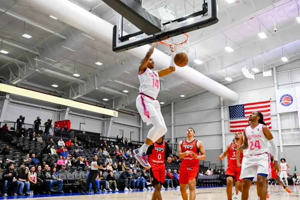 乌科马度在, img