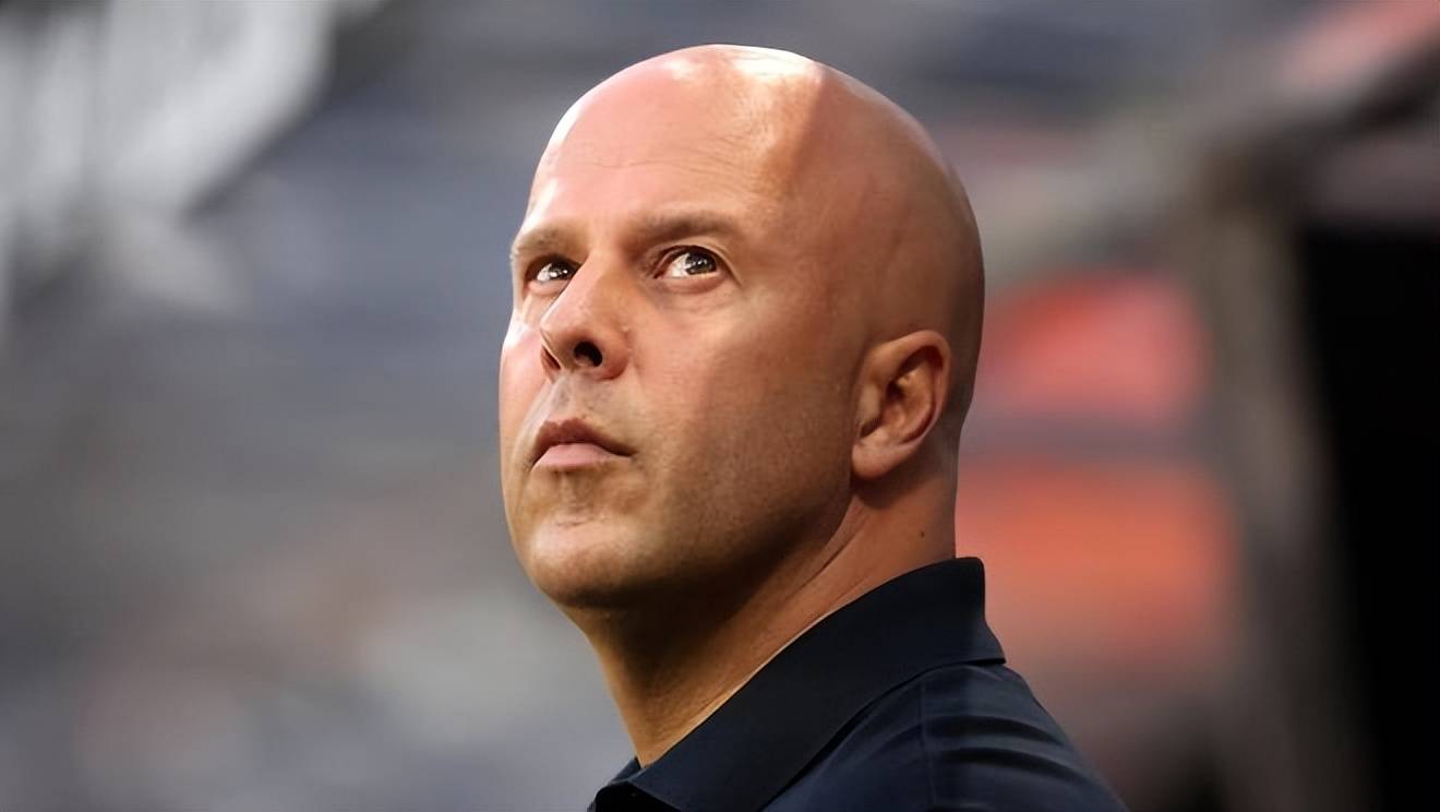 层今夏大力, 洛普时期更, 尽管联赛杯