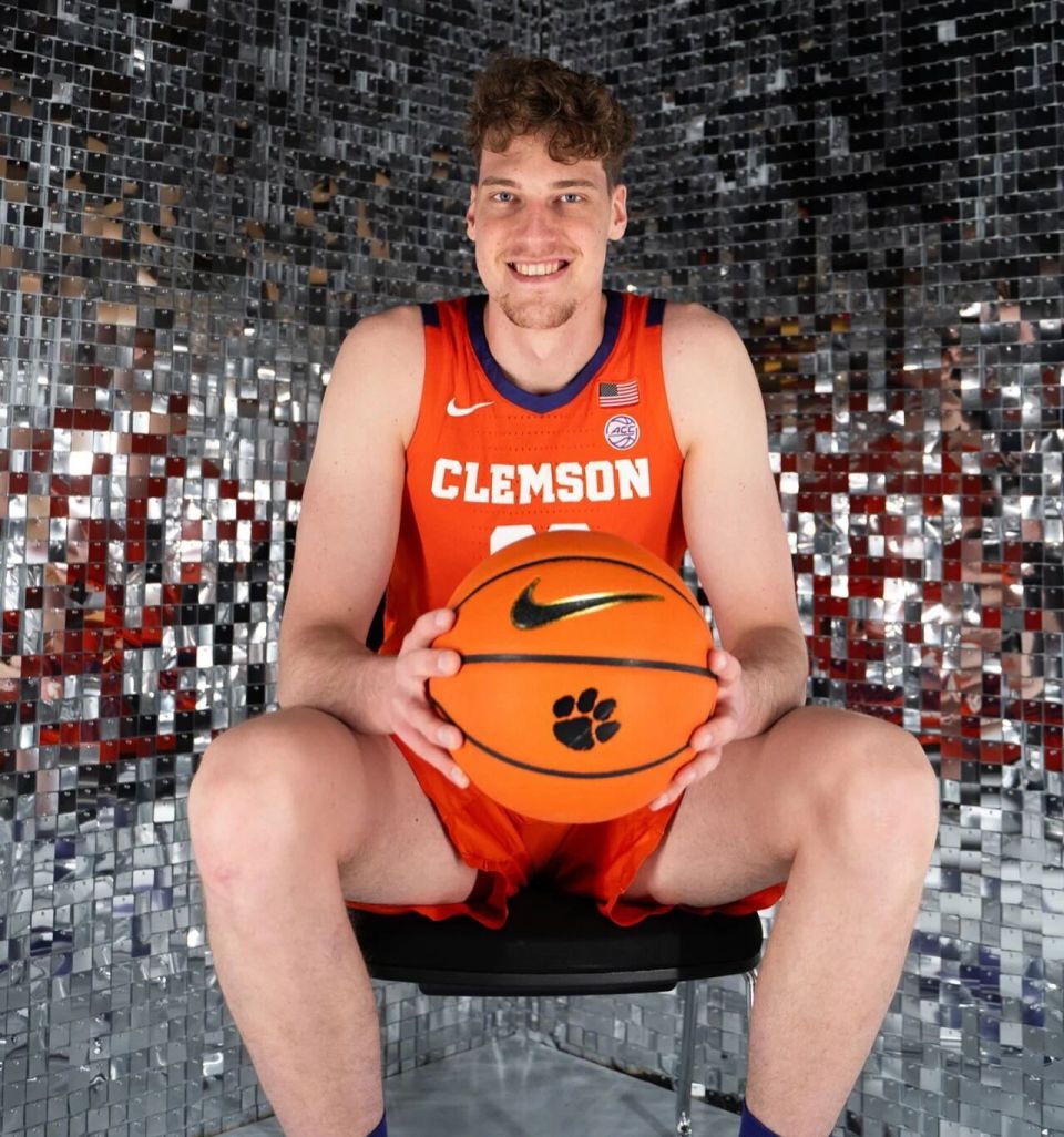 切特和杰伦, 席的球员